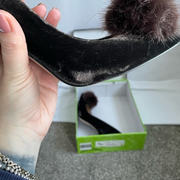 EUC Sam Edelman Haroldson velvet heels - Picture 7 of 7